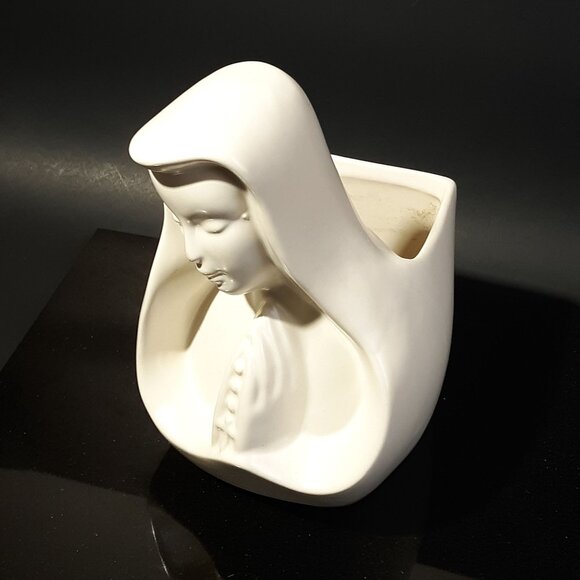 Vintage Imperial USA Pottery Madonna Virgin Mary Bust Planter White Mid Century - Picture 2 of 9